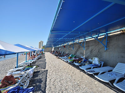 Отдых в Алуште с собственным пляжем – пансионат Дубна