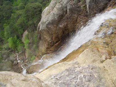 Пансионат Алушты «Дубна» рекомендует поход к водопаду Учан-Су